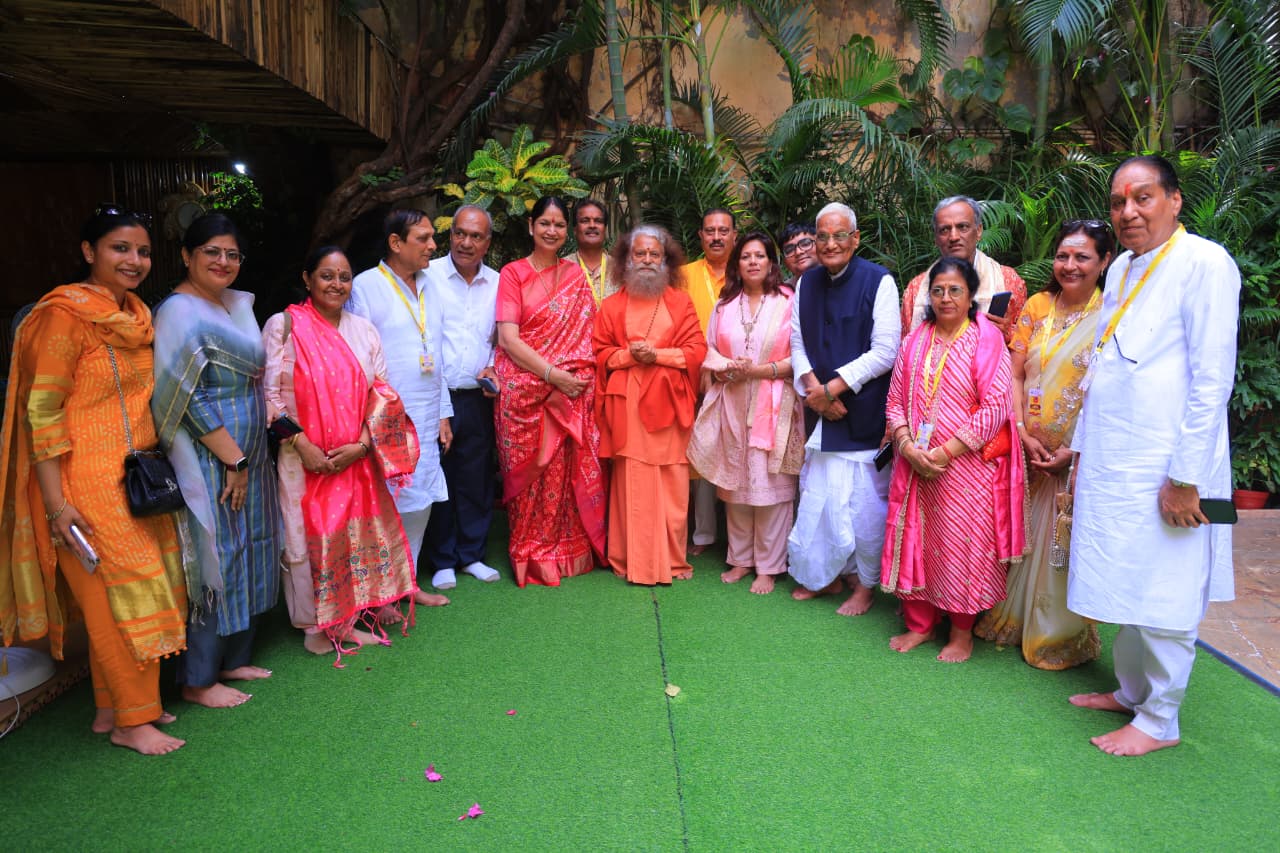 परमार्थ निकेतन में तीन दिवसीय हनुमान जन्मोत्सव कार्यक्रम का दिव्य व भव्य आयोजन